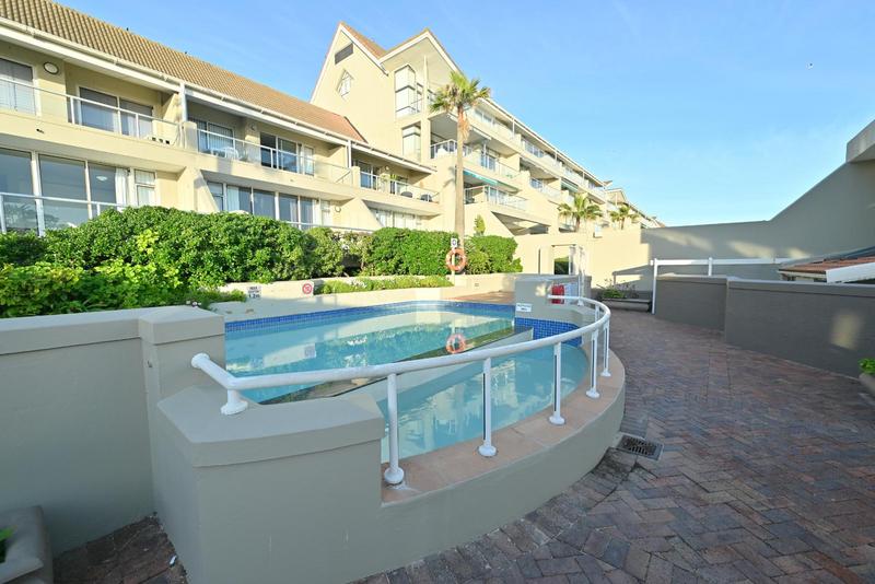 To Let 3 Bedroom Property for Rent in Dolphin Beach Western Cape